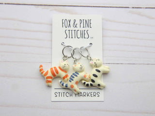 Chillin' Cats | Stitch Markers